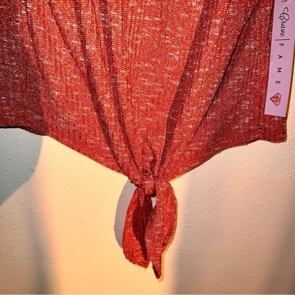 #027 🥀 NWT $24.00 | Coral Puffed Sleeve Crop Top - Picture 4 of 8